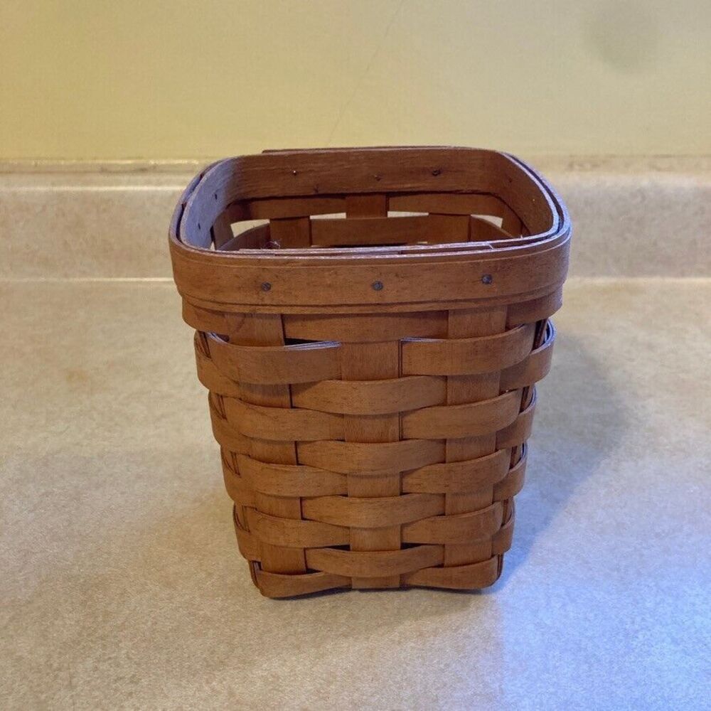 Longaberger Small Spoon Basket 1992‎ 5x5x5.5 Handwoven in USA